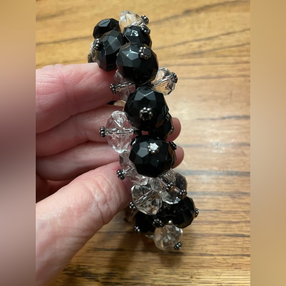 5 bracelets- all stretchy - see descriptions below - Picture 5 of 8